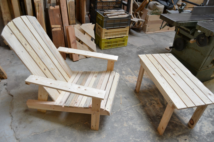 fauteuil-simple-plus-table-9325.jpg